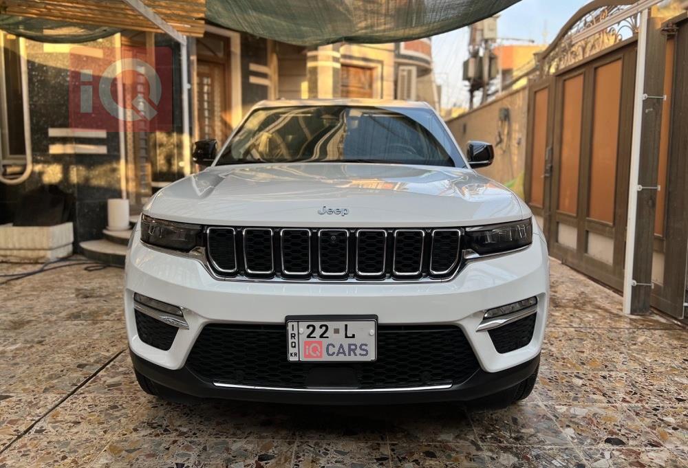 جيب جراند شيروكي